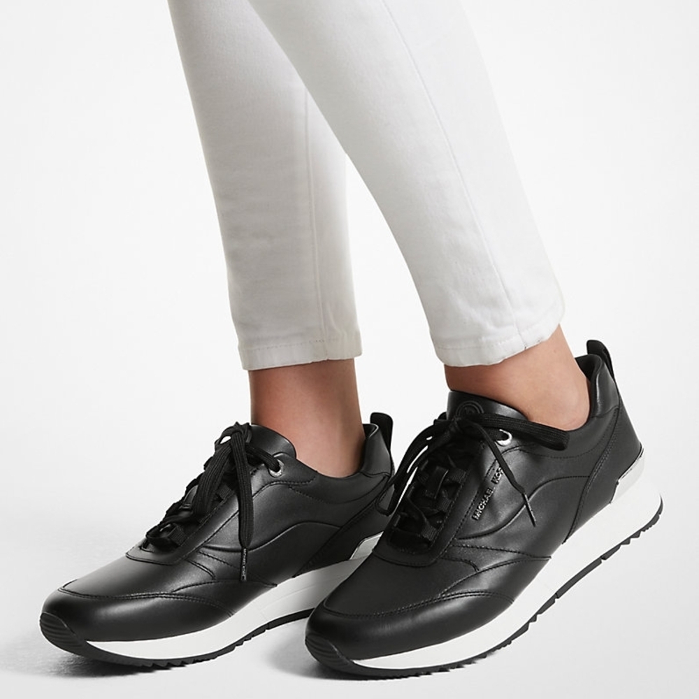 NEW! Michael KORS Allie Stride trainers Sneakers %100 Leather